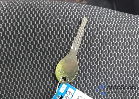 2019 Nissan Versa 1.6 Sv z USA, uszkodzony, nr VIN 3N1CN7AP7KL859890